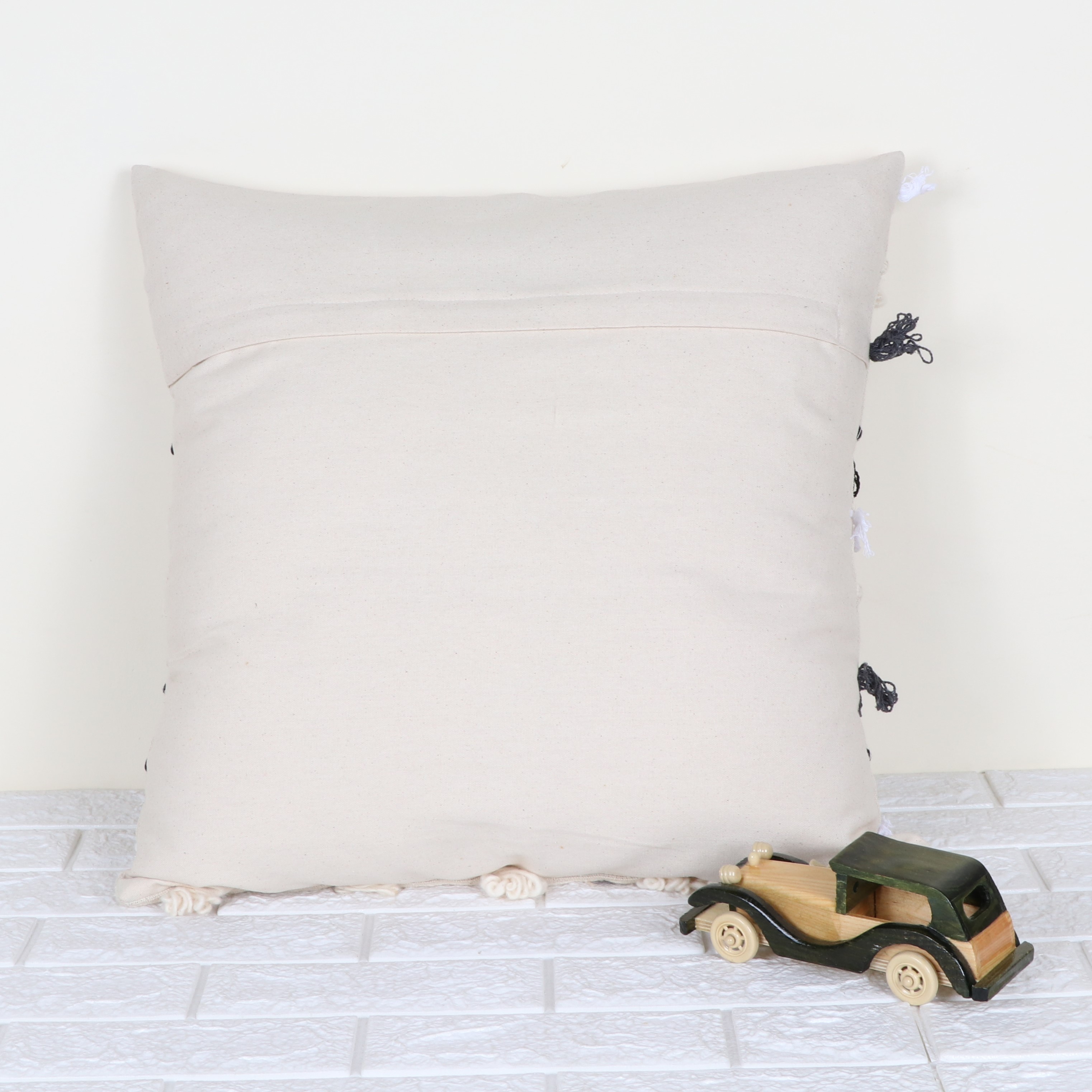 natural and artistic